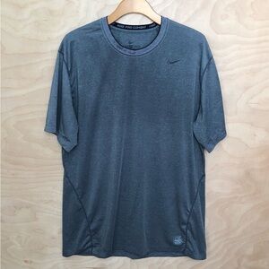 Nike Pro Men's Short Sleeve Tee Gray Workout Sz XL.